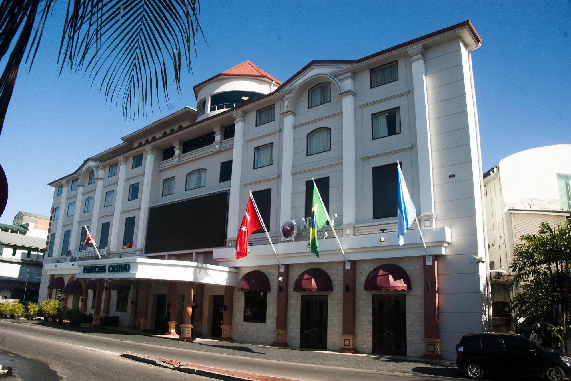 Ramada By Wyndham Princess Paramaribo Zewnętrze zdjęcie